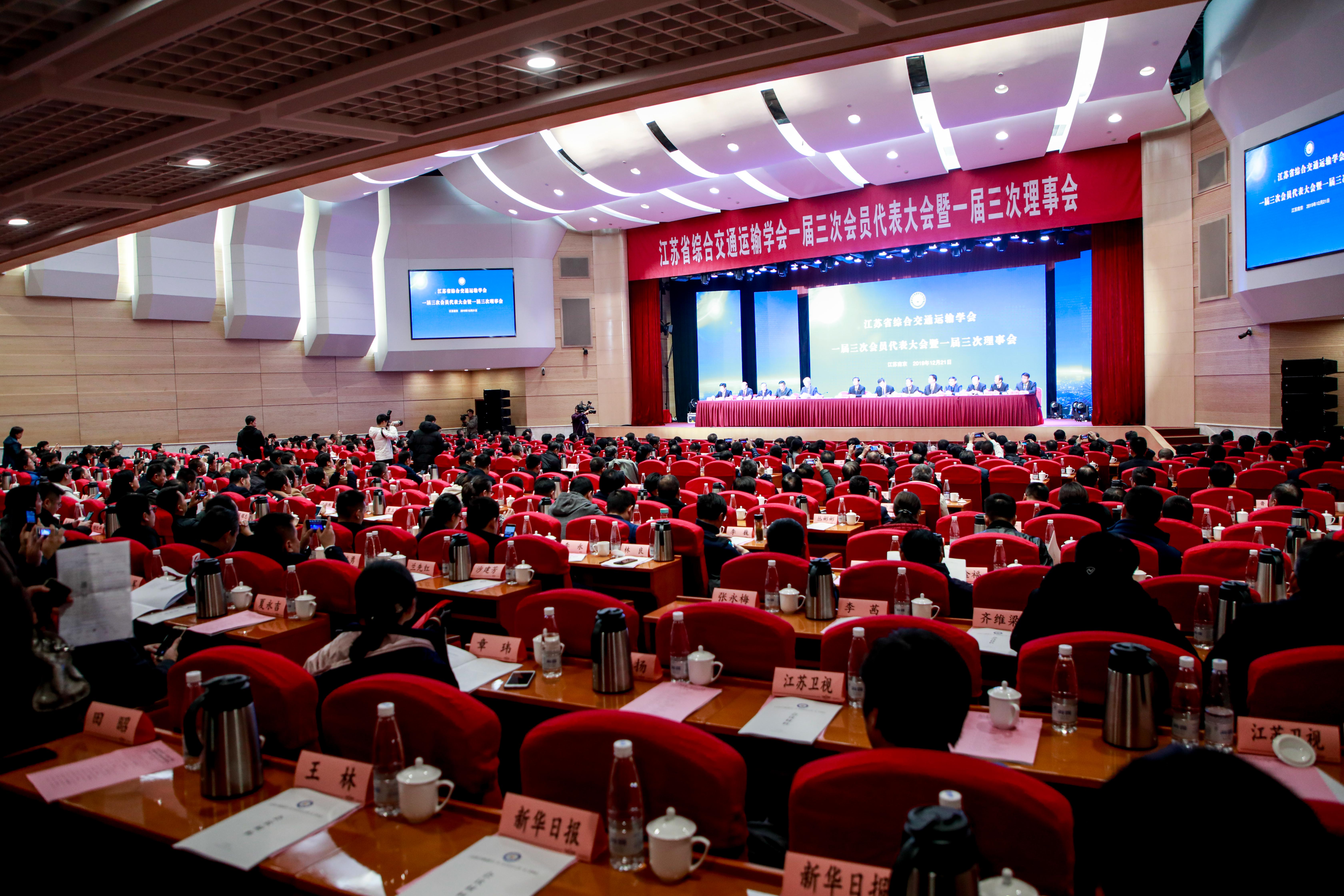 1587006477171687tX4e.jpg 1587006477171687tX4e.jpg