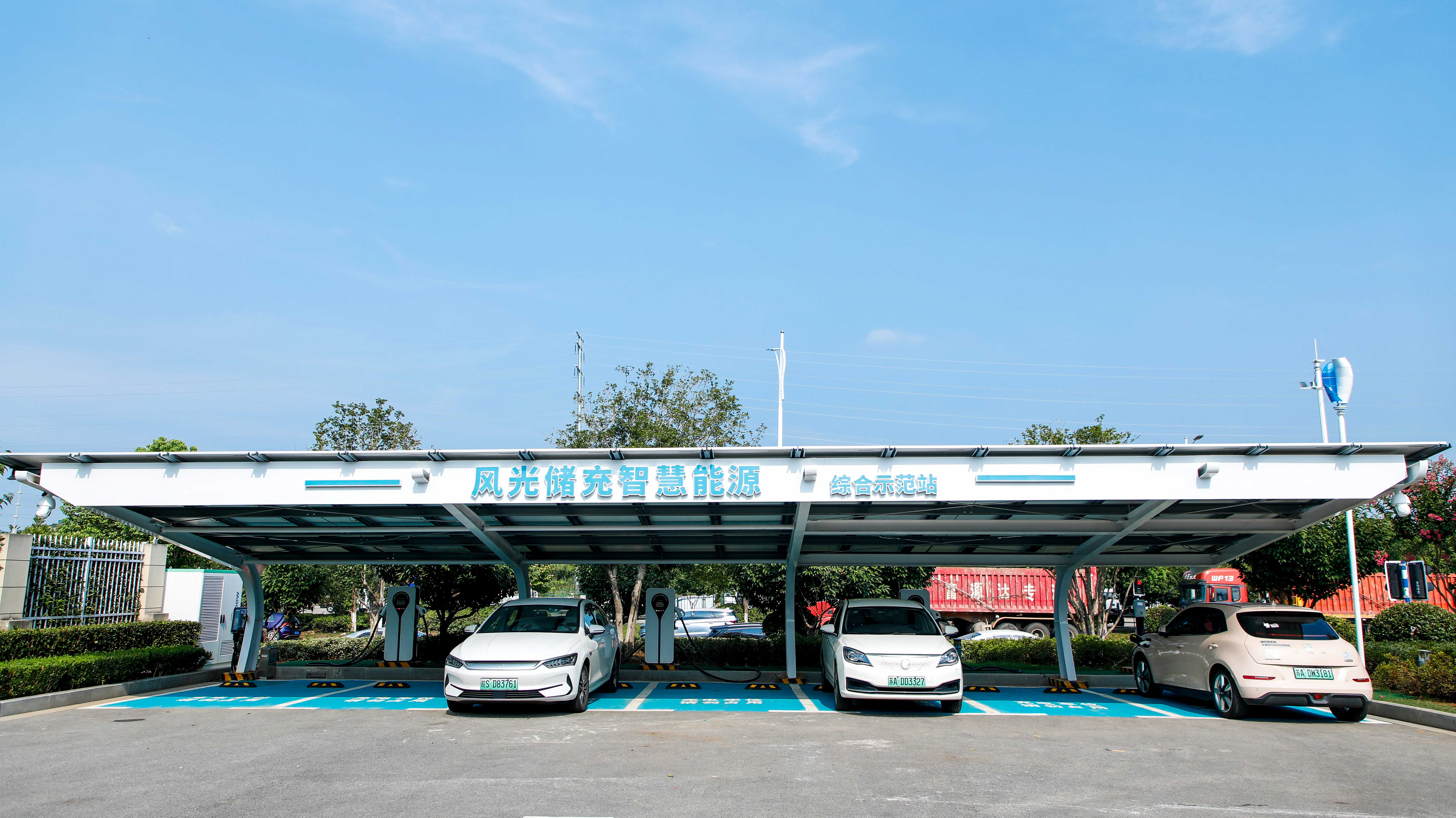 1753753862592045bLuC.jpg 1753753862592045bLuC.jpg