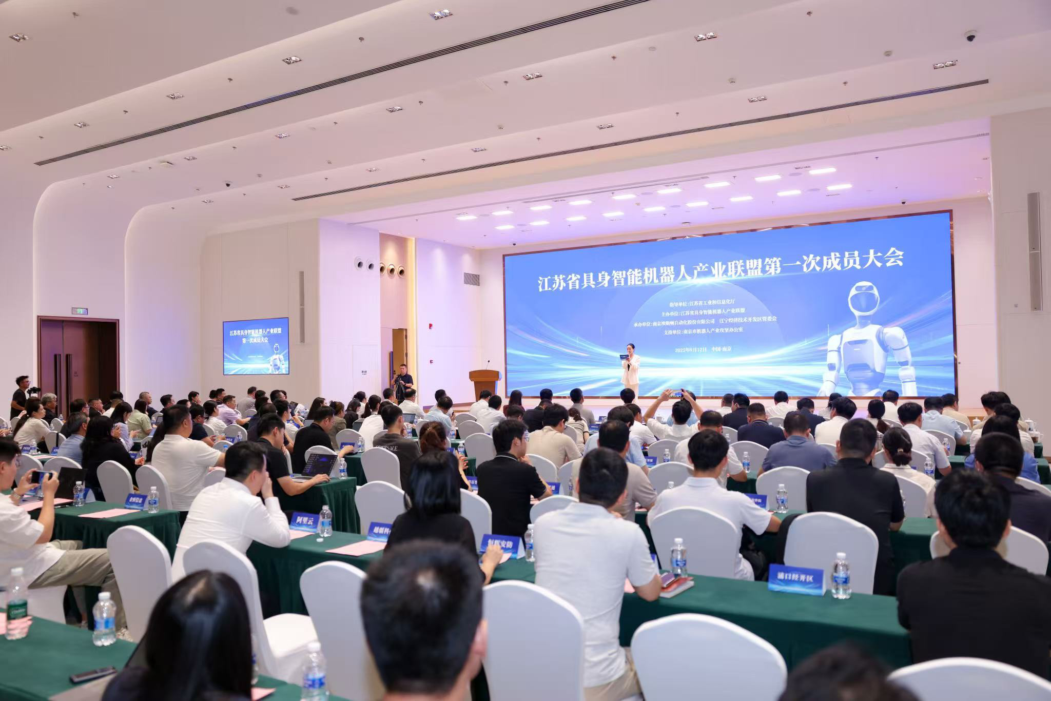 1758161878355989lFc9.jpg 1758161878355989lFc9.jpg